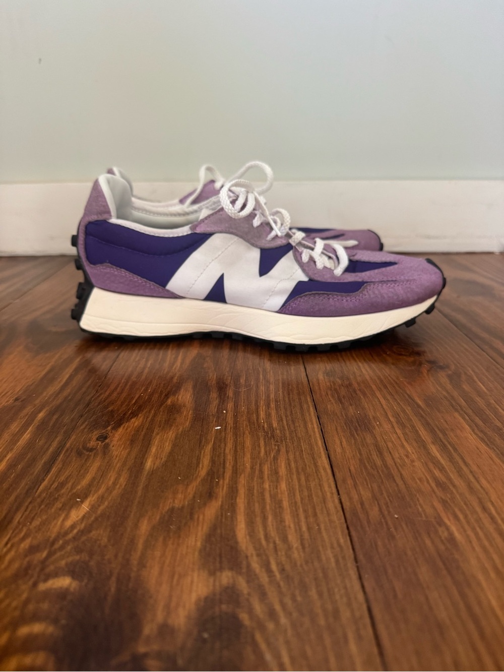 New Balance 326 Purple and White